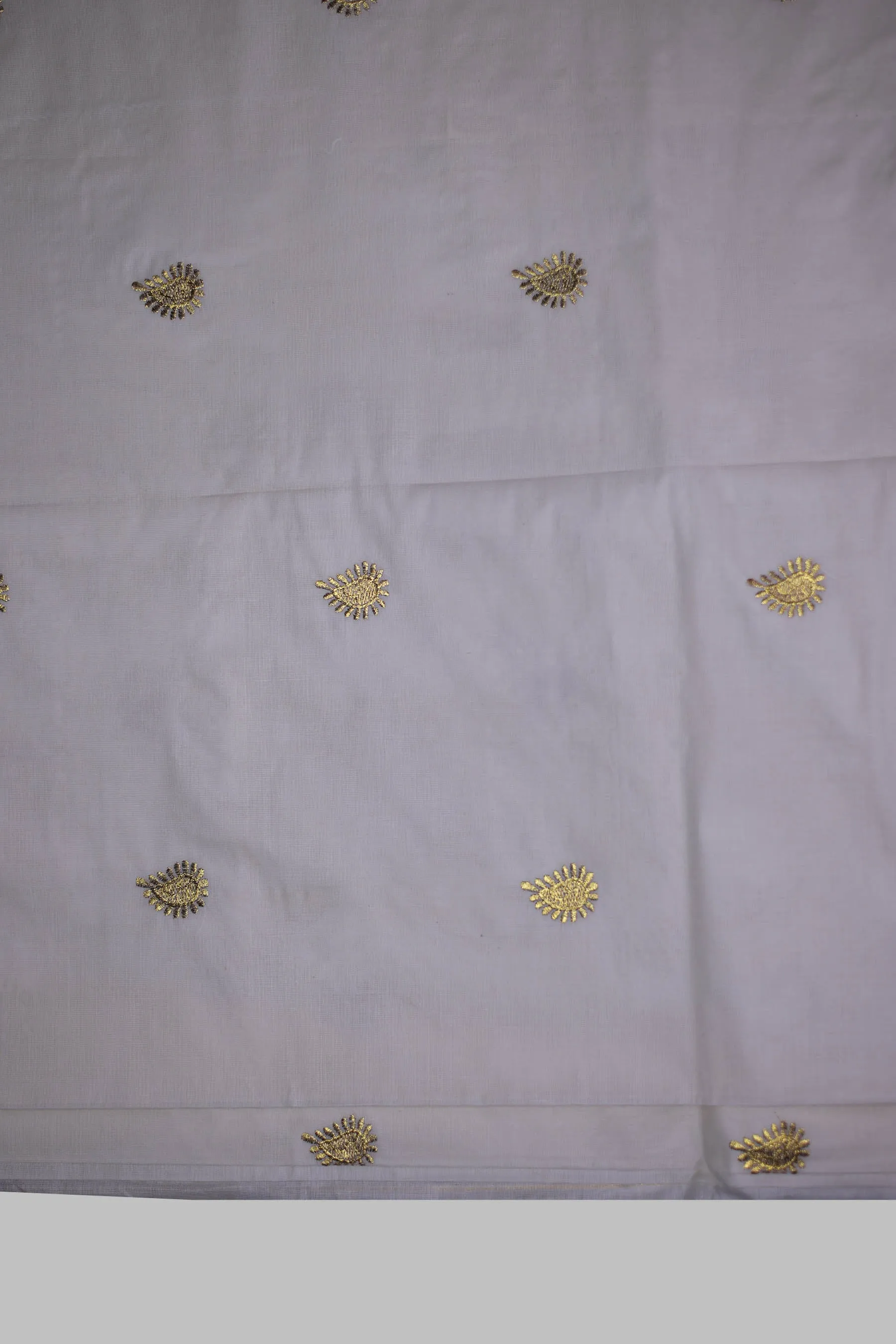 Elegant Kerala Cotton Saree with Peacock Motifs & Gold Zari Border